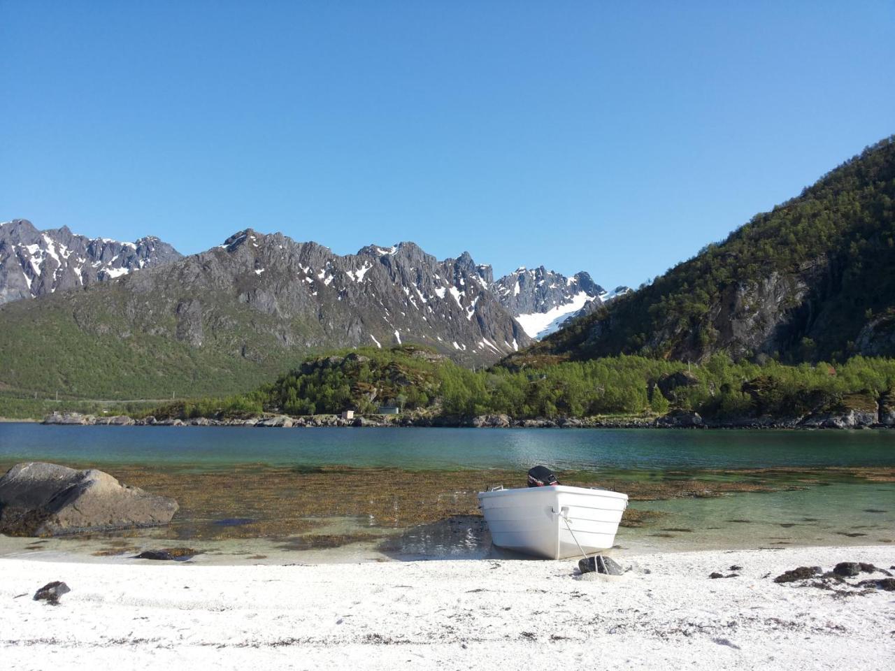Prima Lofoten Myrland 外观 照片